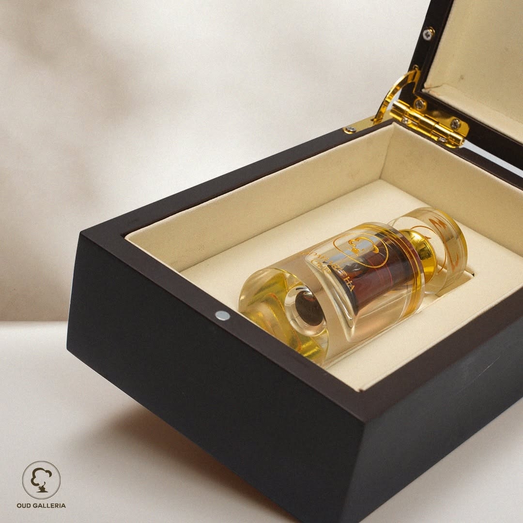 Premium oud oil